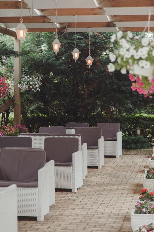 Kadrisa Hotel Durres Bagian luar foto