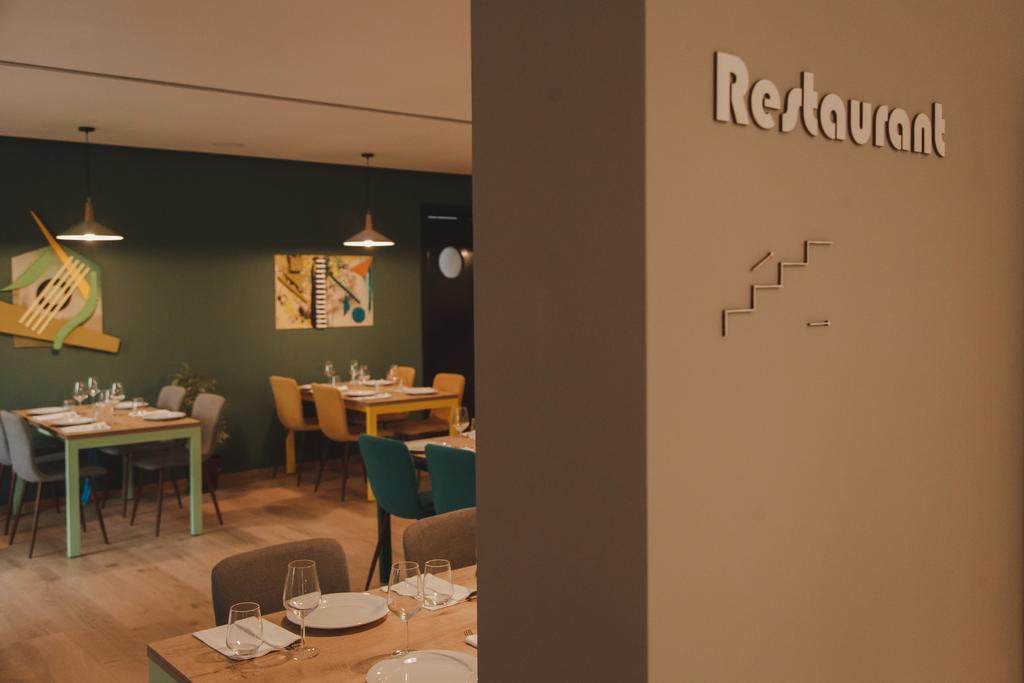 Kadrisa Hotel Durres Bagian luar foto